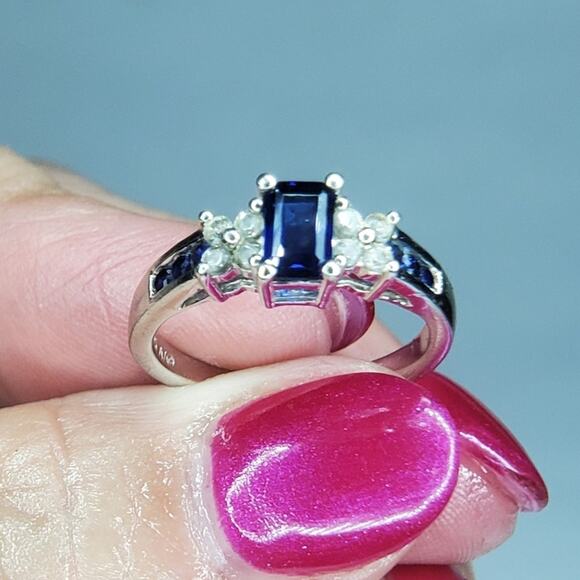 Stamped 925 Sterling Silver Deep Blue Sapphire Faux Diamond Ring - Picture 9 of 9